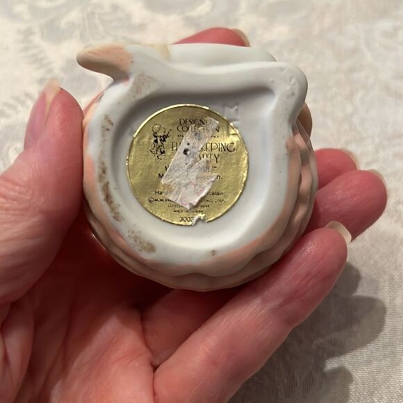 Vintage Holly Hobbie the sleeping beauty series XIV #30028 porcelain figurine - Picture 9 of 13